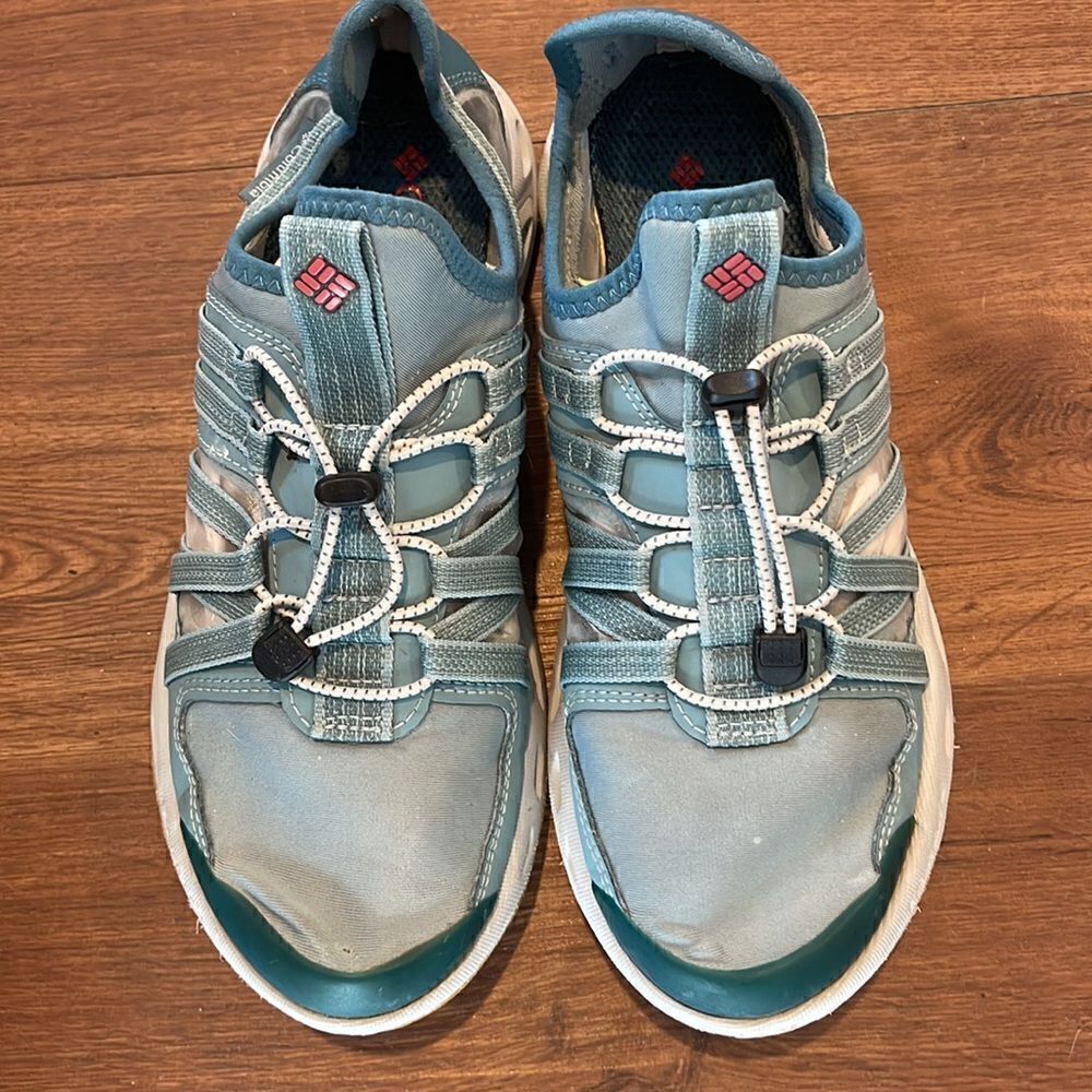 Columbia Womens Okolona Teal Hiking Techlite Omni Grip Water Shoes